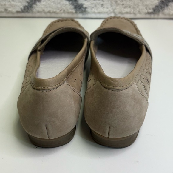 Rieker Women’s EU 38 Tan Flats Moccasin-Style Loafers Soft Leather Anti-Stress - Picture 4 of 10